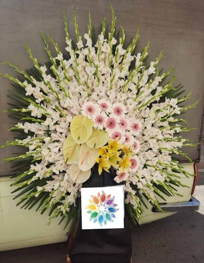 نمونه تاج گل یک‌طبقه